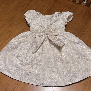 Holiday dress (toddler size 5)